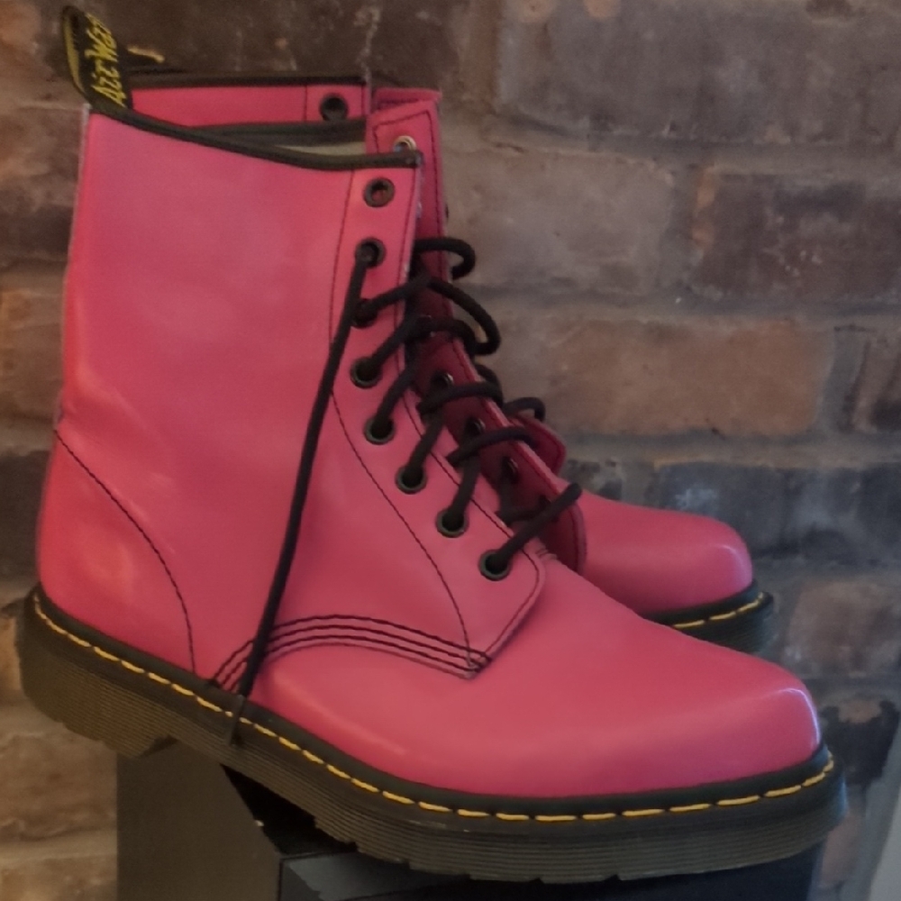 Dr Martens Hot Pink Patent 8-hole Boots, Ladies Size UK7, US9